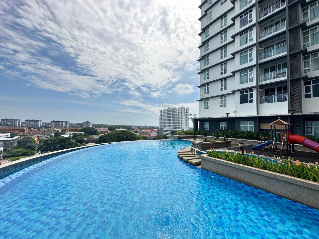 Cahaya Qaira Homestay @ D'Perdana Kota Bharu Exterior foto