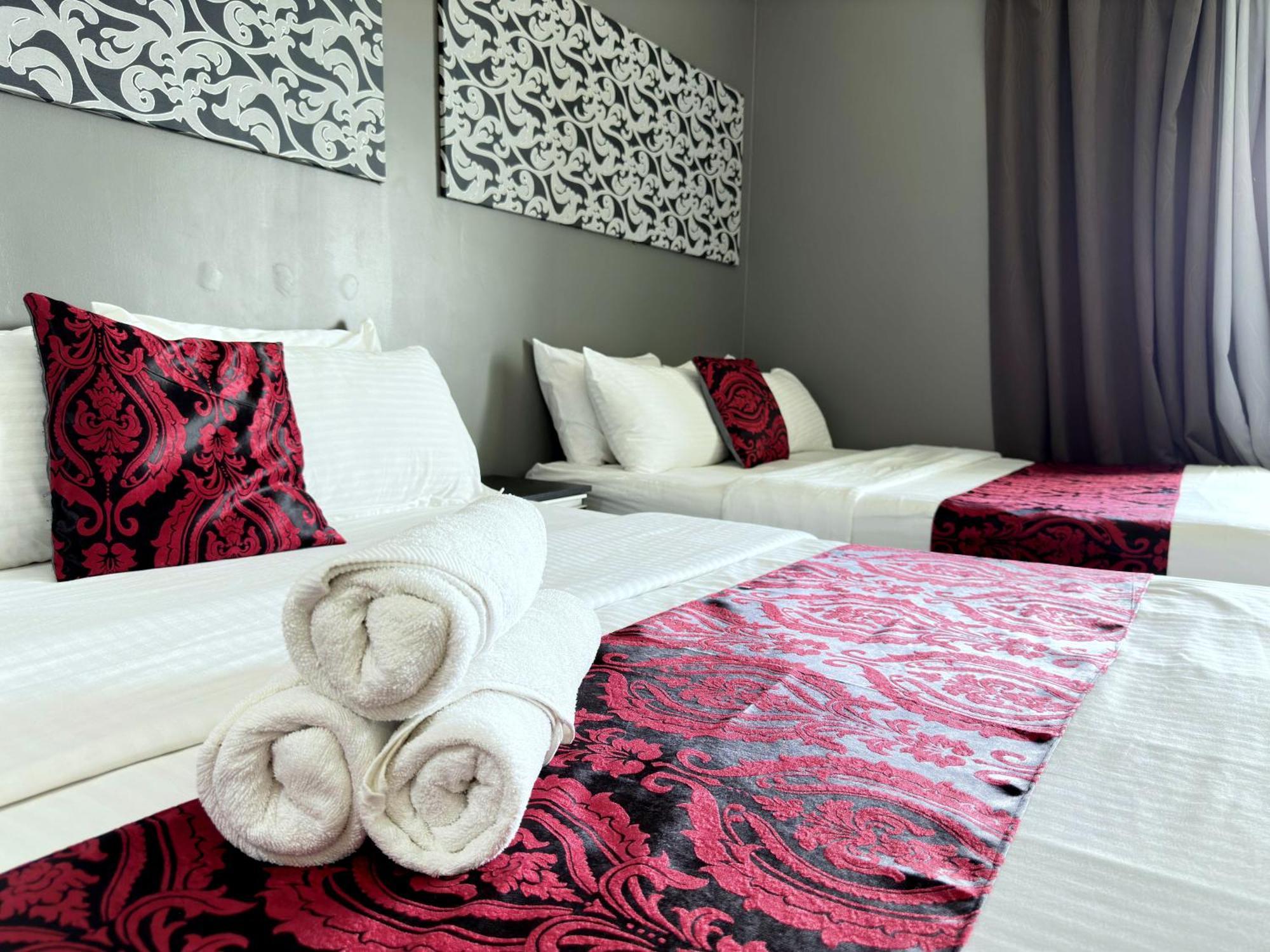 Cahaya Qaira Homestay @ D'Perdana Kota Bharu Exterior foto