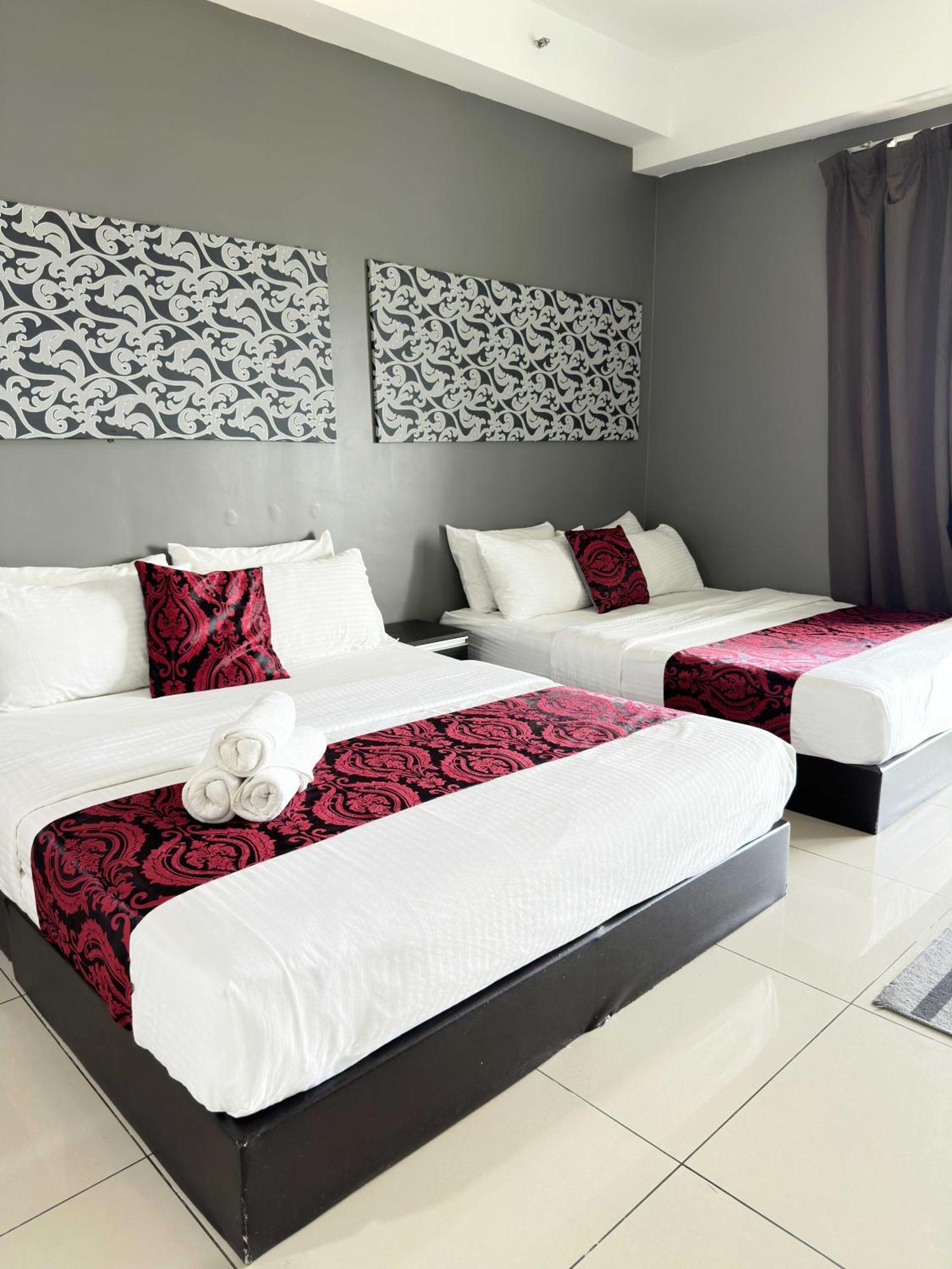 Cahaya Qaira Homestay @ D'Perdana Kota Bharu Exterior foto